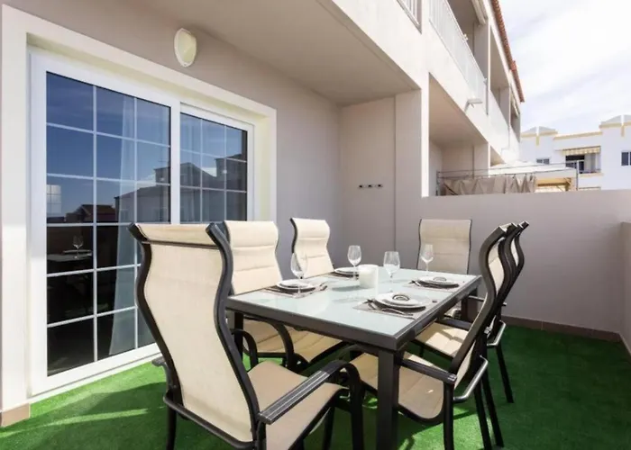 Townhouse With Pool And Sea View In * Callao Salvaje