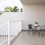 Townhouse With Pool And Sea View In *