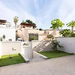 Townhouse With Pool And Sea View In * Callao Salvaje