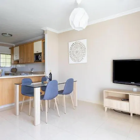 Townhouse With Pool And Sea View In 別荘 *